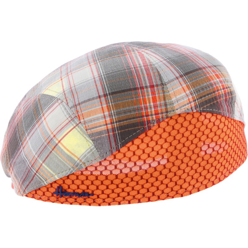Casquette plate formée à carreaux avec visière en nid d