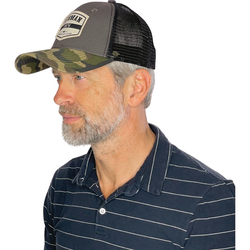 Casquette trucker avec visière camouflage, fermeture plastique "snapba Casquette trucker avec visière camouflage, fermeture plastique "snapba