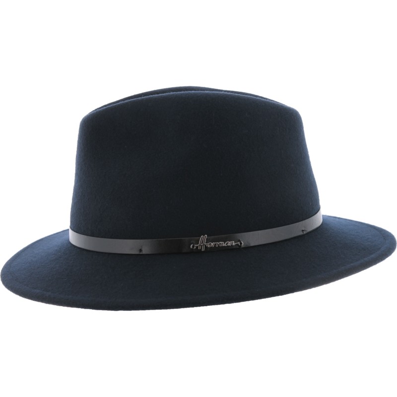 Large Brim felt hat with laether belt. Large Brim felt hat with laether belt.