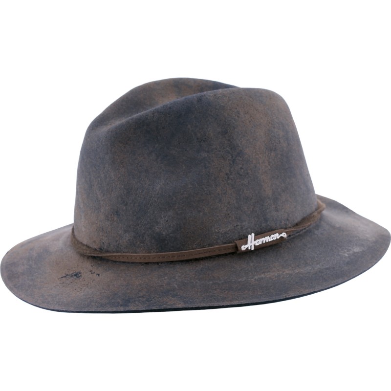 Felt hat