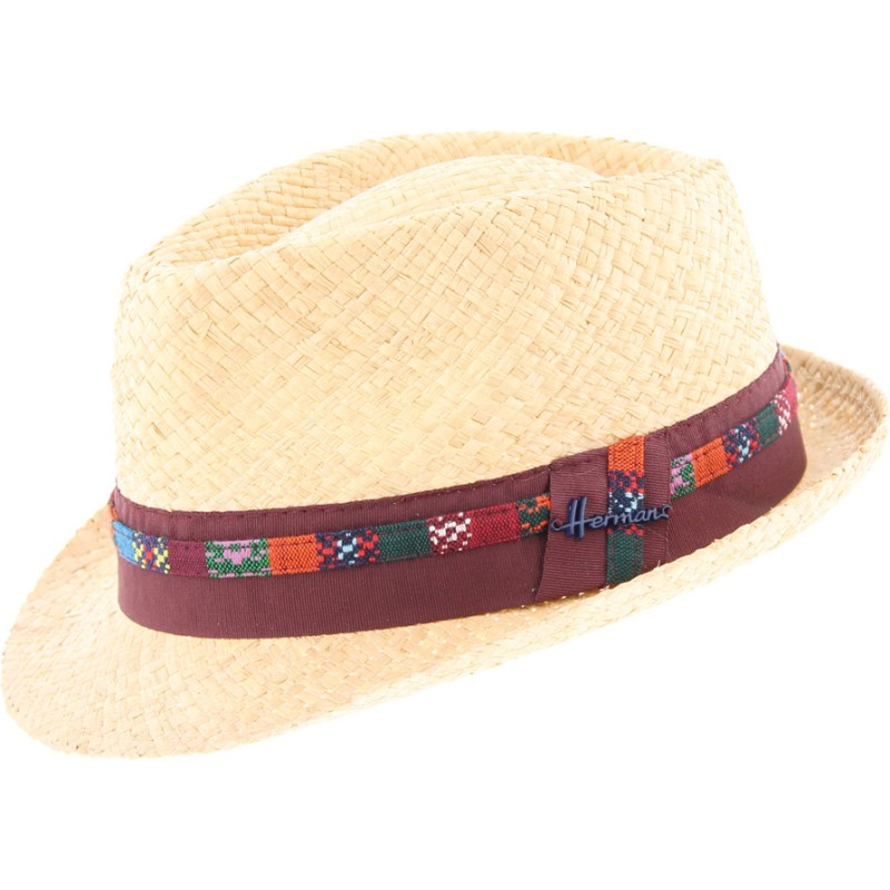 Chapeau petit bord en raphia