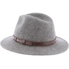 Chapeau adulte grand bord coupé cousu chiné avec ceinture surpiquée.