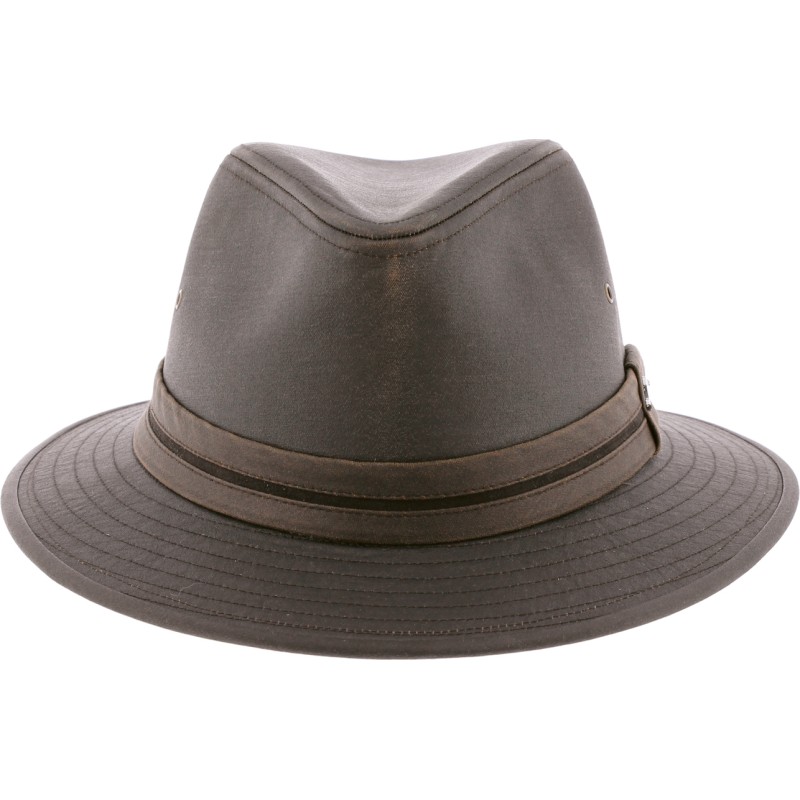 chapeau petit bord impermeable