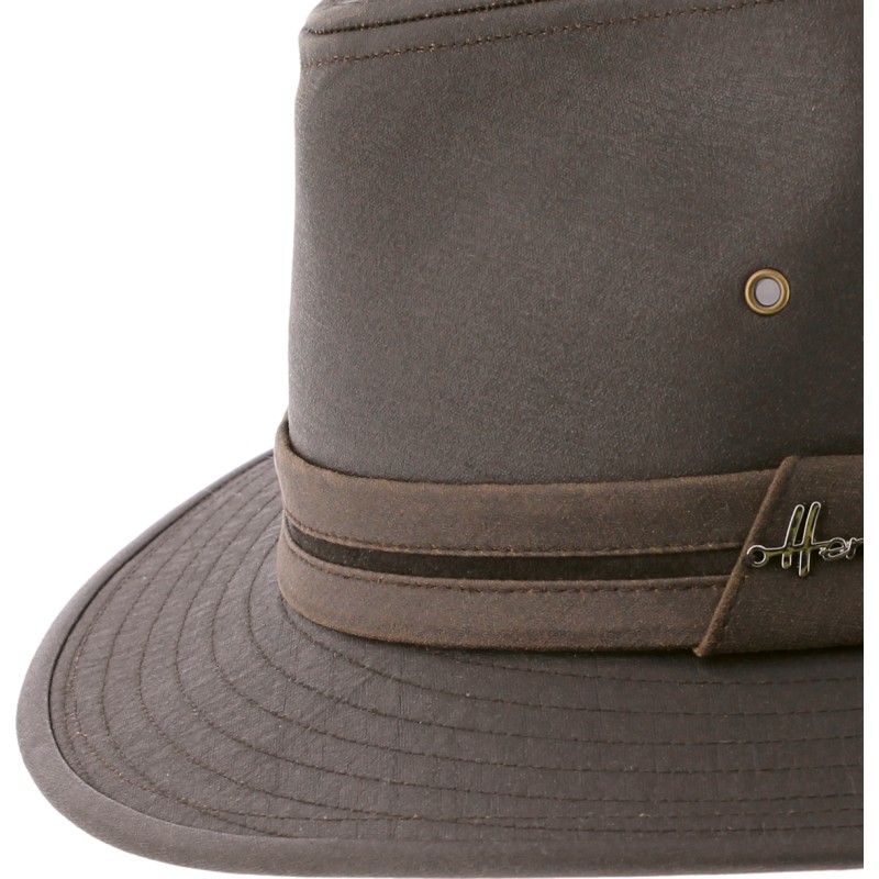chapeau impermeable mixte