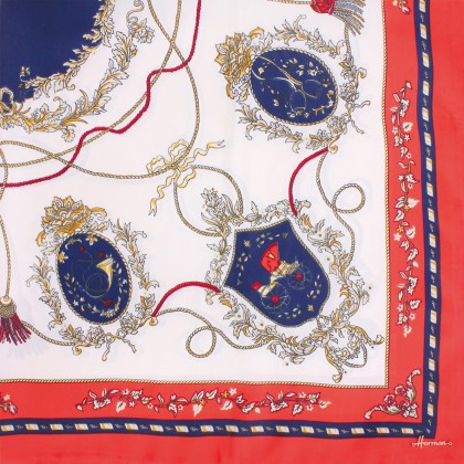 Foulard en polyester effet soie motif royal