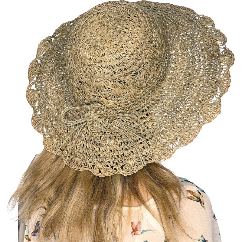 Natural straw capeline with straw flower decoration Natural straw capeline with straw flower decoration