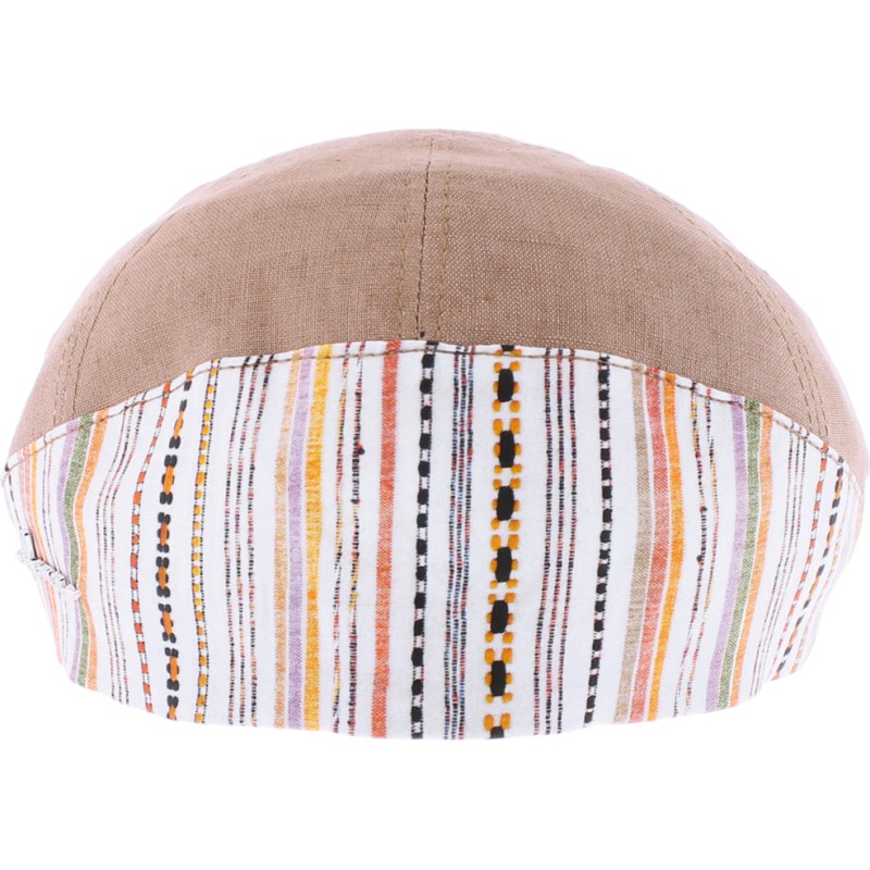 Casquette plate unie avec tissu à motifs sur les cotés Casquette plate unie avec tissu à motifs sur les cotés