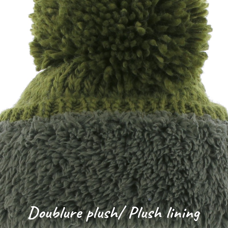 Bonnet enfant uni tricoté avec 80% de fil de plastique recyclé, avec p Bonnet enfant uni tricoté avec 80% de fil de plastique recyclé, avec p