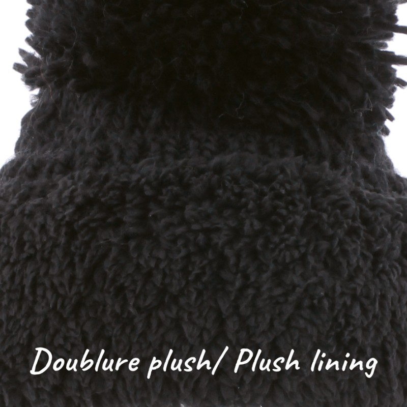Bonnet enfant uni tricoté avec 80% de fil de plastique recyclé, avec p Bonnet enfant uni tricoté avec 80% de fil de plastique recyclé, avec p