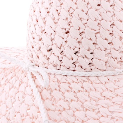 Capeline en paille papier unie avec fine ceinture tressée en faux cuir